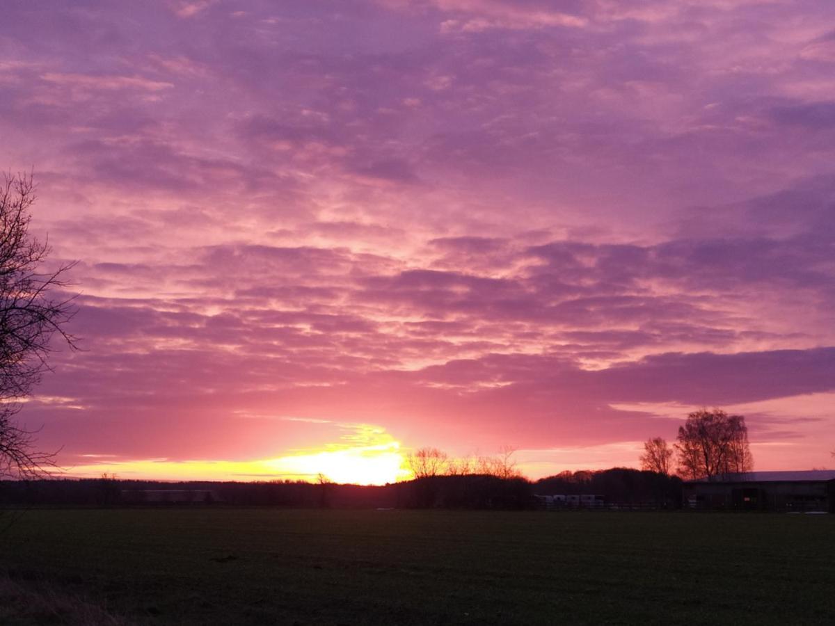 Gaestehaus Hoelting Lubberstedt ภายนอก รูปภาพ